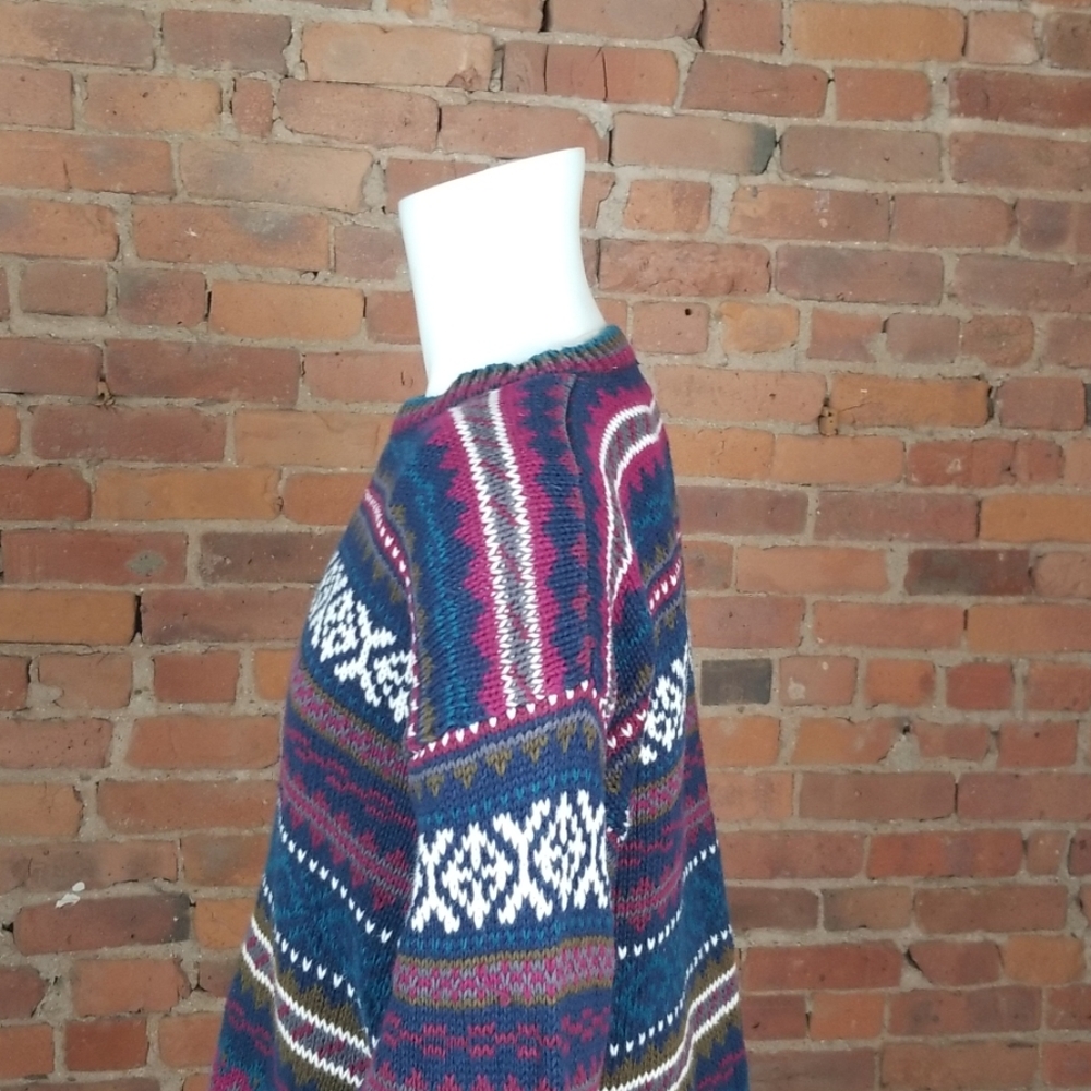 Vintage oversized sweater size Medium - Picture 5 of 8